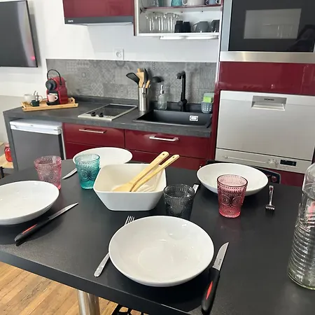 Le Cosy 155 Climatise Apartment *